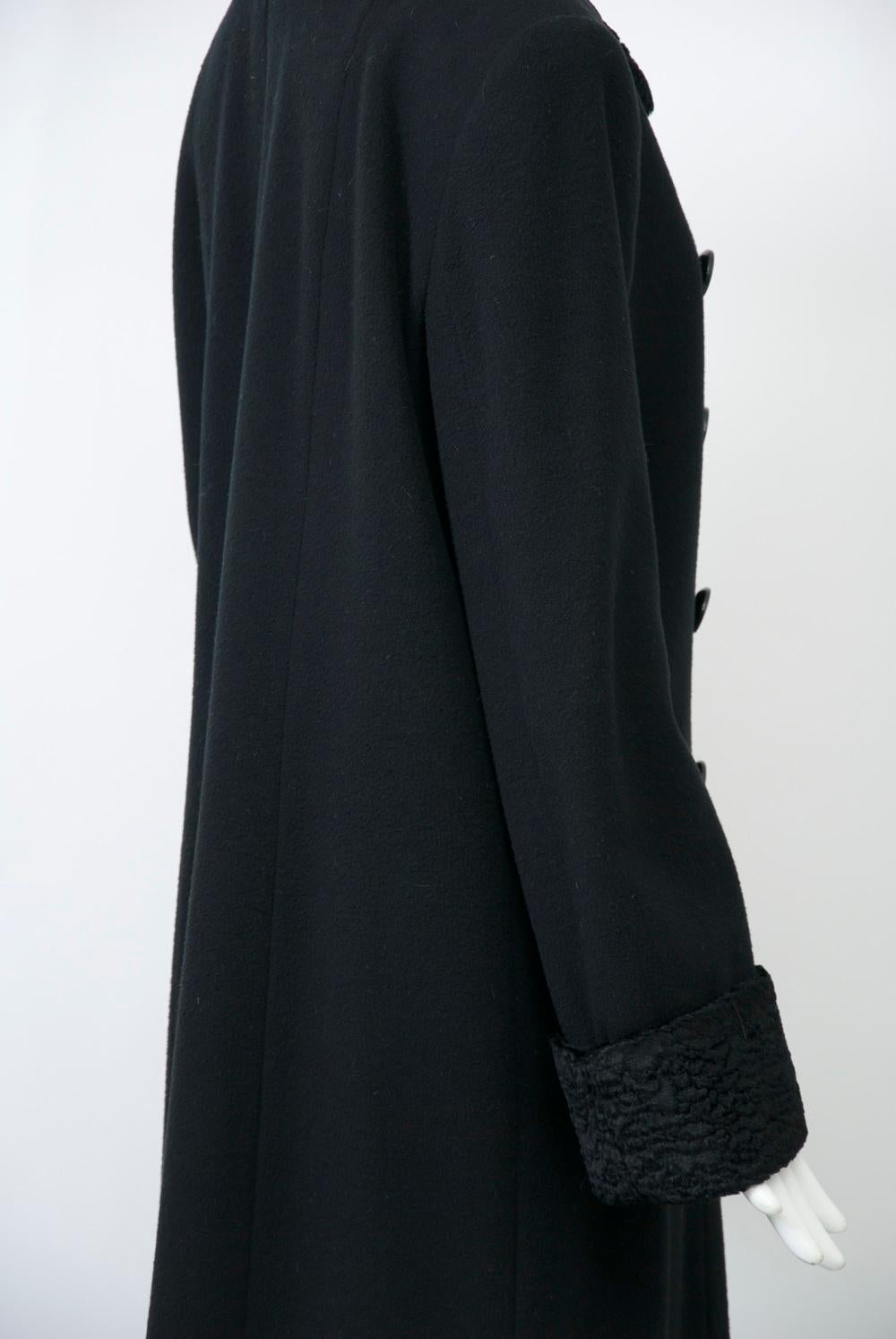Dior Schwarzer Mantel aus den 1980er Jahren im Angebot 6