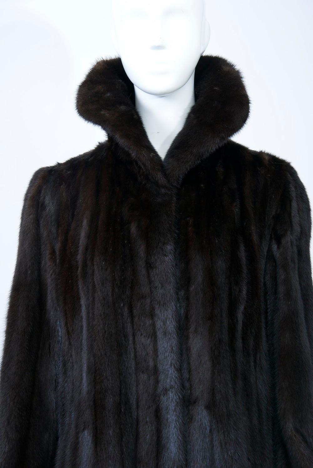 1970s Dark Mink Coat 4