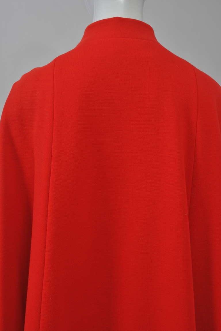 Mam'selle 1970s Red Wool Knit Cape 2