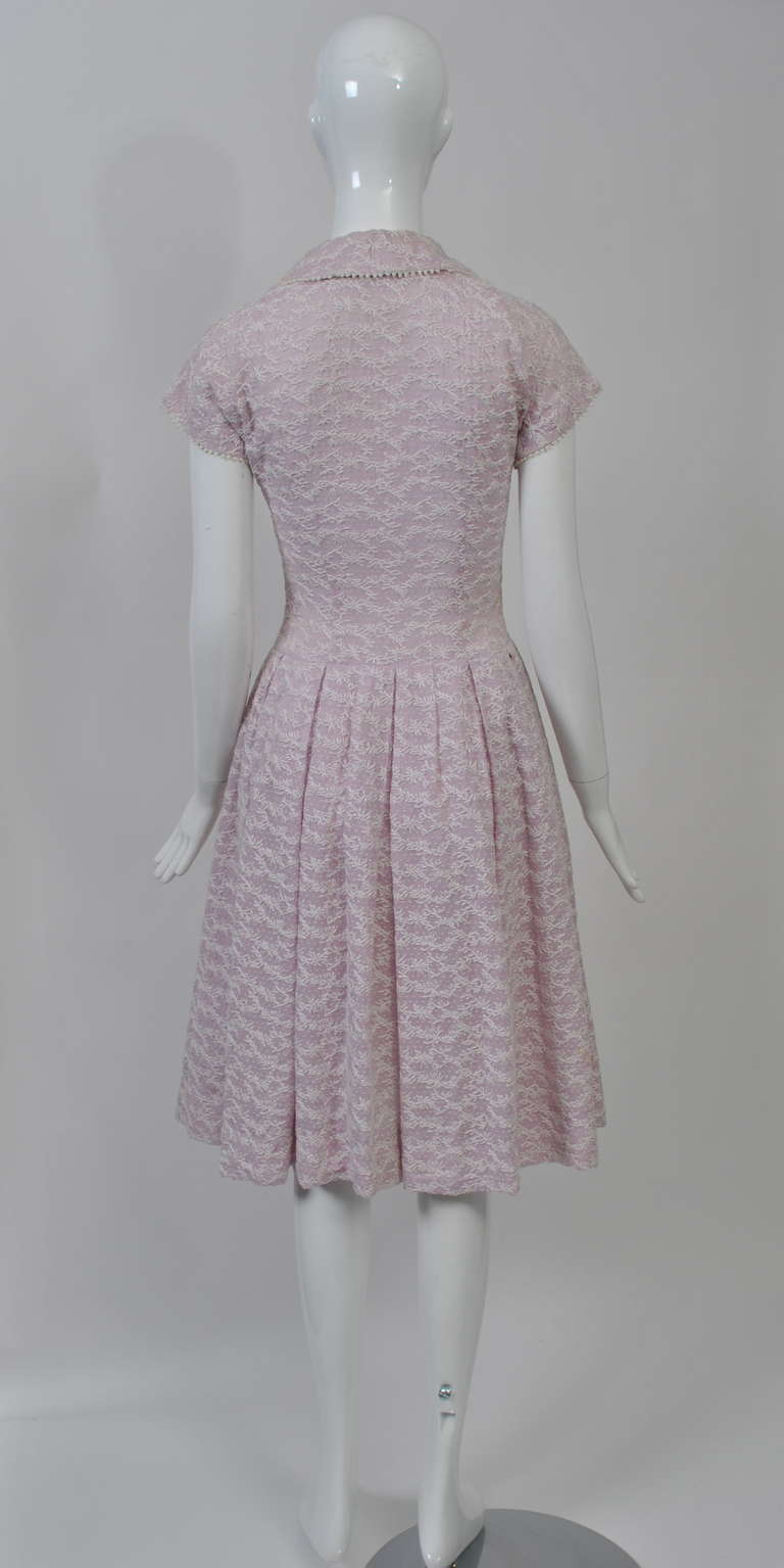 Gray Embroidered Lavender 1950s Summer Dress For Sale