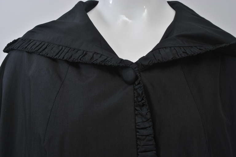 Black Silk Raincoat with Hood In Excellent Condition In Alford, MA