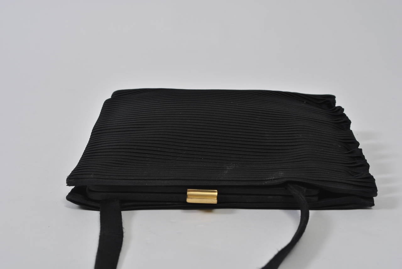 Women's Black Ribbed Evening Bag For Sale