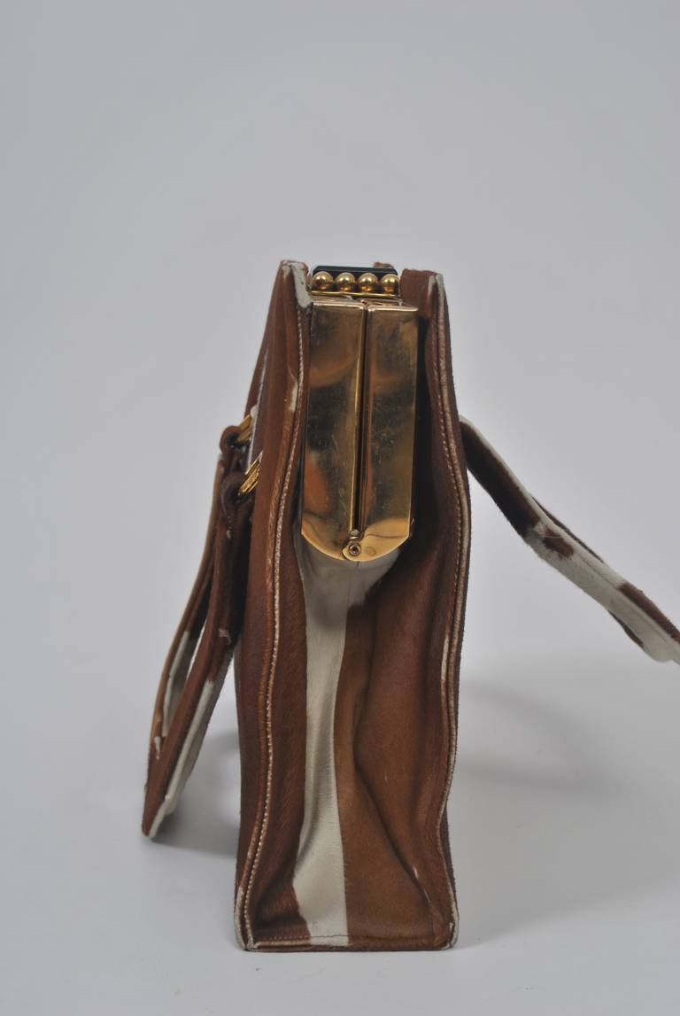 Handtasche aus Rindsleder mit Bakelit-Verschluss Damen im Angebot