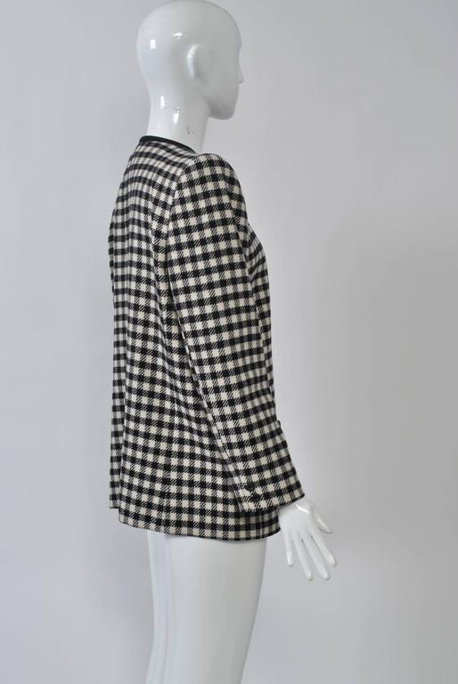 3540066 Black-White Check Jacket