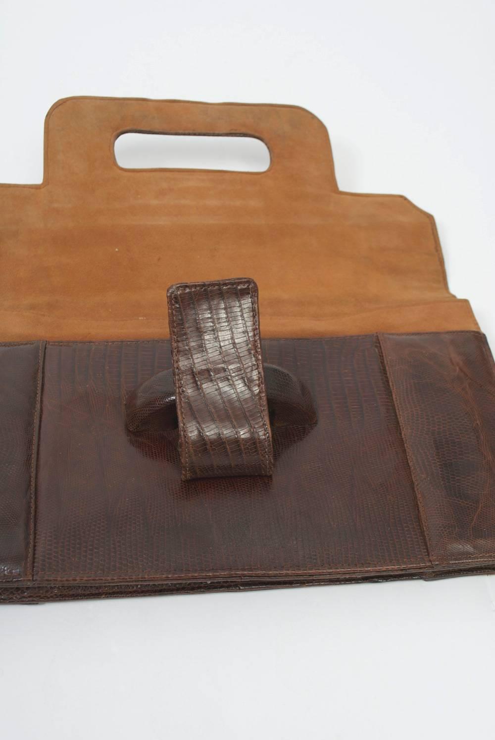 Pochette grande in lucertola marrone in vendita 1