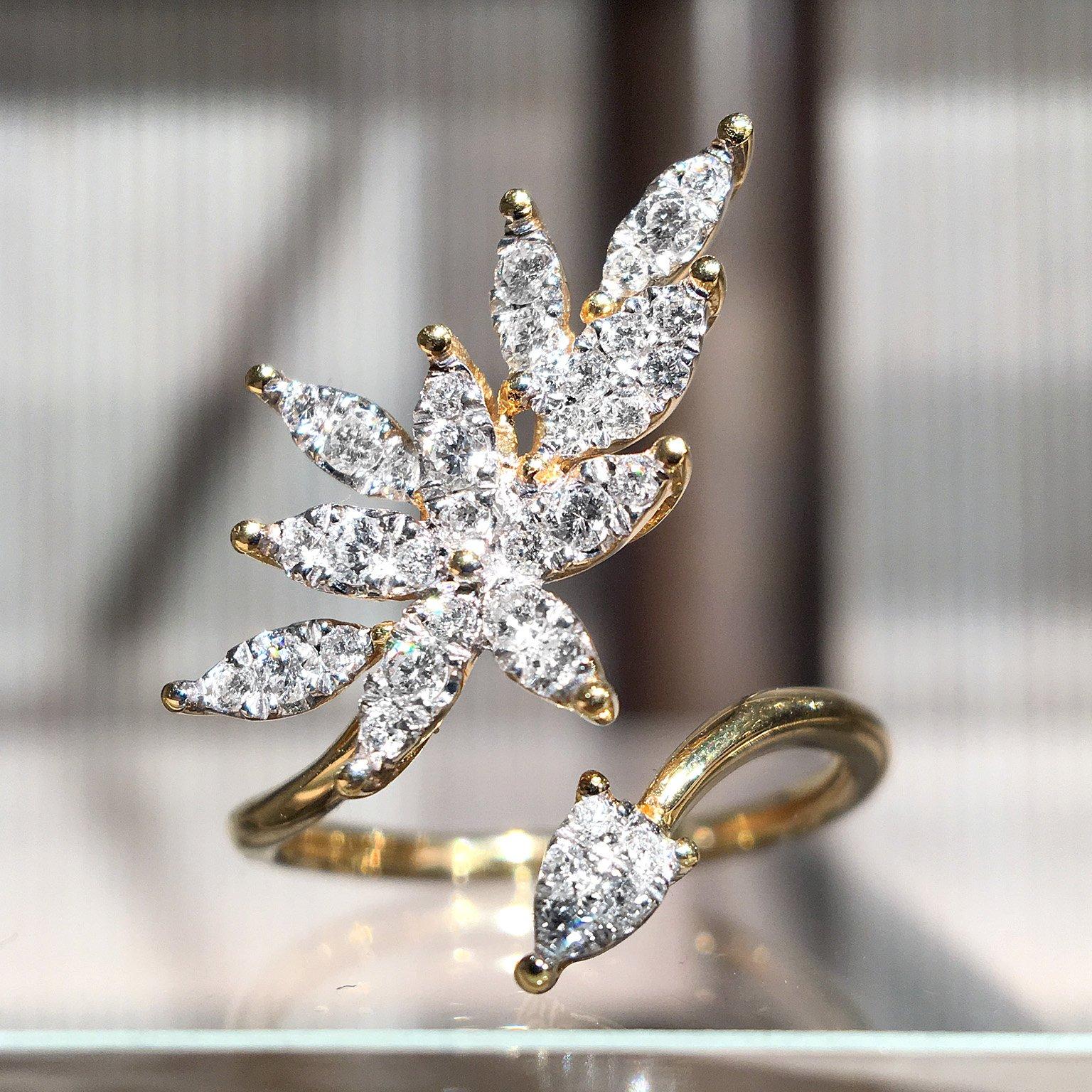 Contemporary White Diamond Open Yellow Gold Marquise Petals Ring