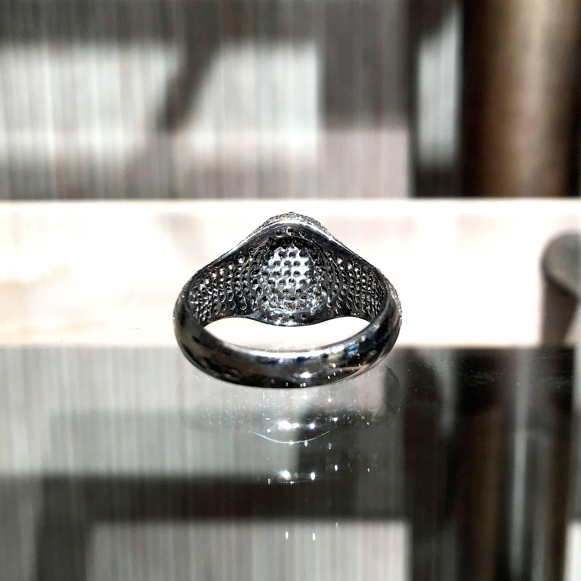 Liza Beth Shimmering Diamond Signet Rhodium Silver Ring In New Condition In Dallas, TX