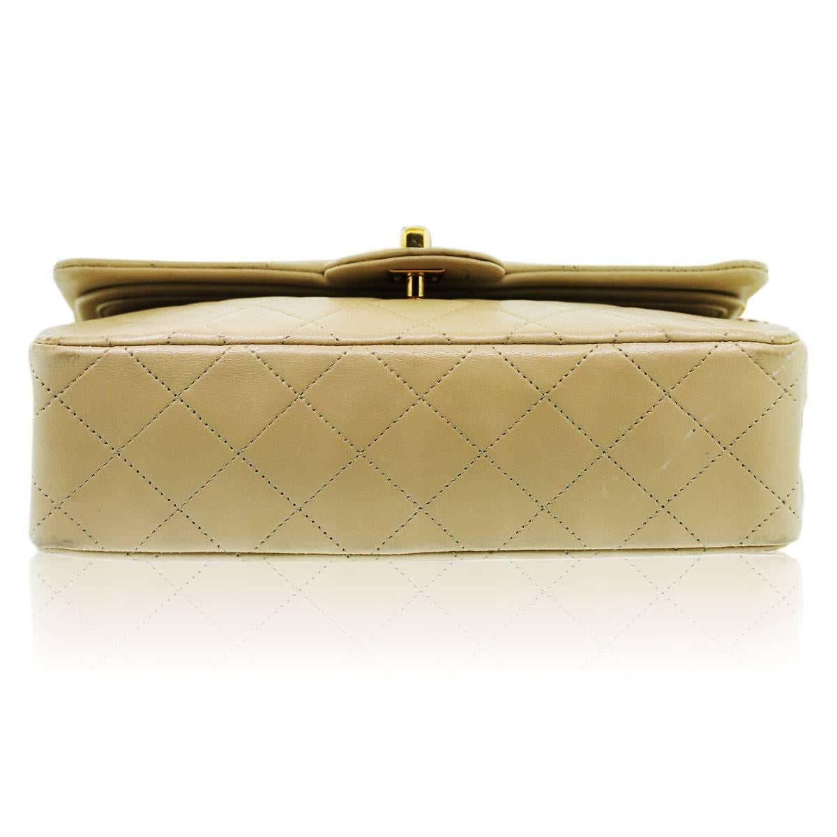 chanel beige shoulder bag