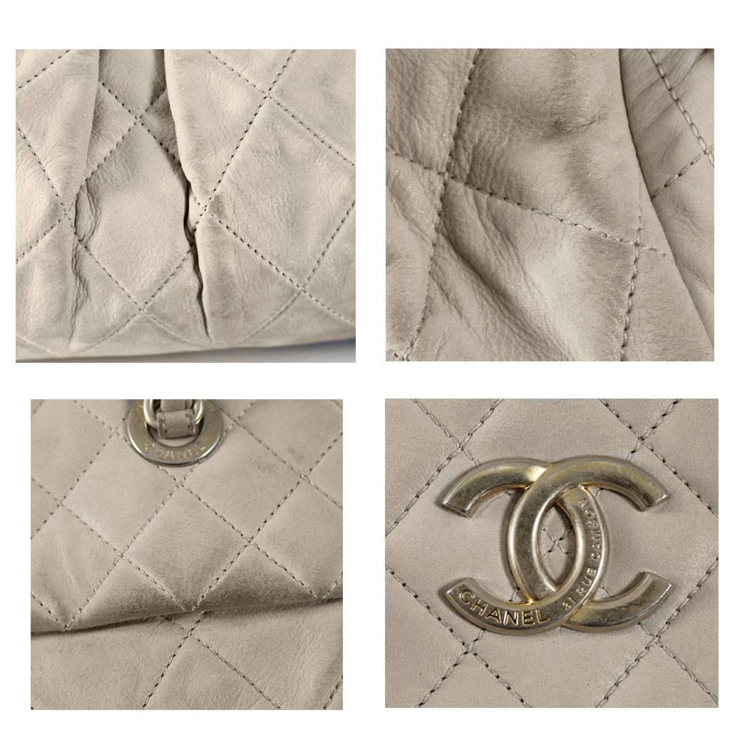 Chanel Soft Lambskin Beige Shoulder Bag Tote with Pleats No. 15 in Box In Good Condition For Sale In Boca Raton, FL