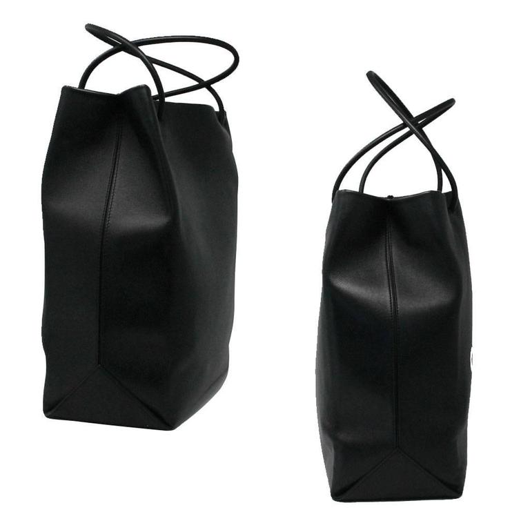chanel tote bag black logo