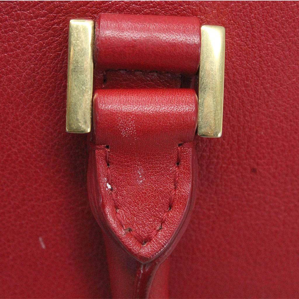 Women's or Men's Yves Saint Laurent YSL Red Leather Gold Hardware Crossbody Handbag