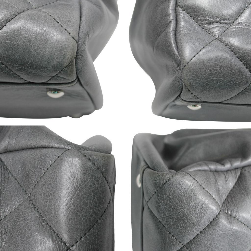 Chanel Black Resin Handle Grey Calfskin Leather Large Shopping Tote In Excellent Condition In Boca Raton, FL