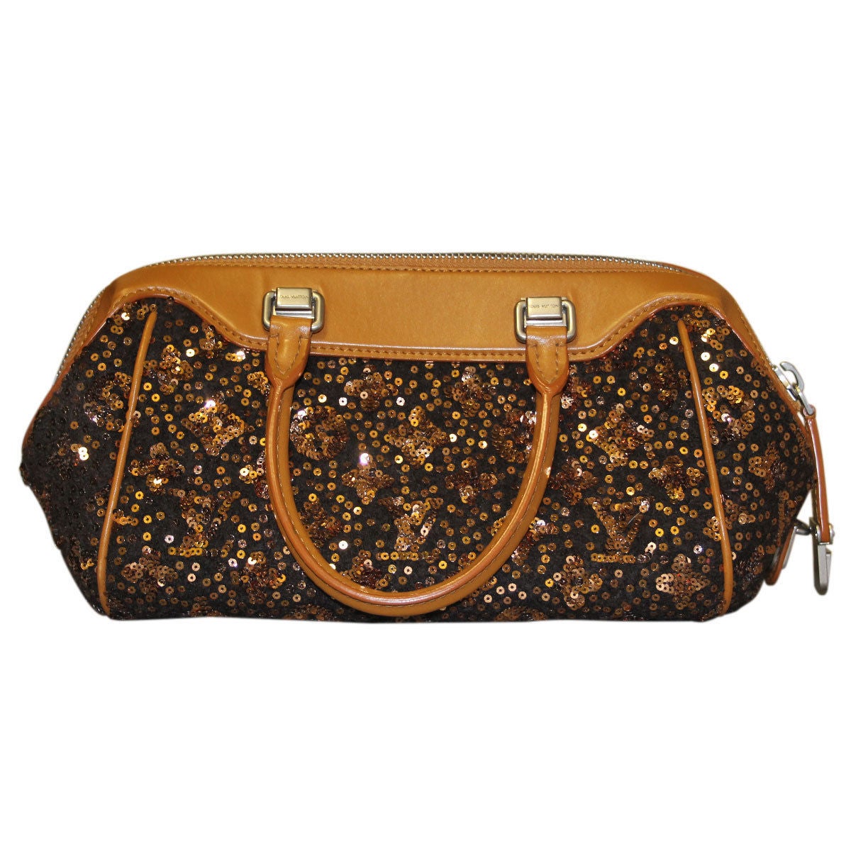 Brand: Louis Vuitton
Style: Handbag
Handles: Caramel Leather Rolled Handles
Measurements: 6