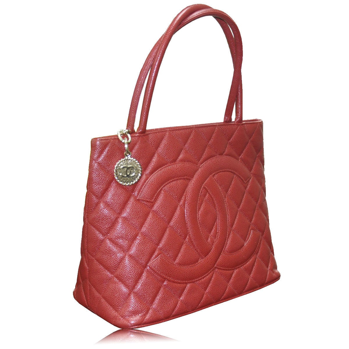 Company - Chanel
Model - Medallion
Material - Red Caviar 
Lining - Red leather
Measurements - 12