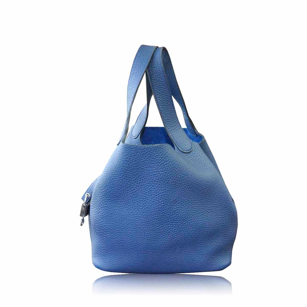 Hermes Picotin MM Bleu de Malte Leather Handbag In Excellent Condition For Sale In Boca Raton, FL