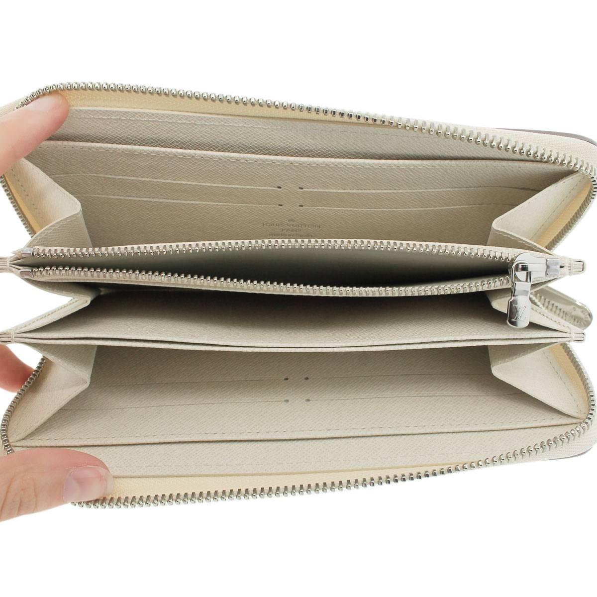 Louis Vuitton Epi Leather Off White Ivory Zippy Wallet in Box 1