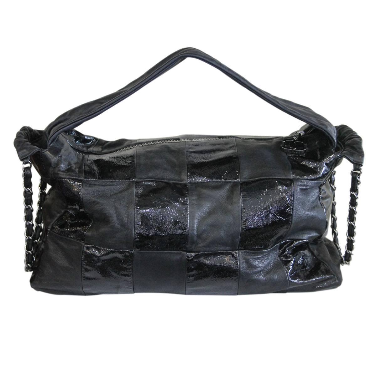 Company: Chanel
Handles: Black Lambskin Leather Hobo Strap, Drop: 7