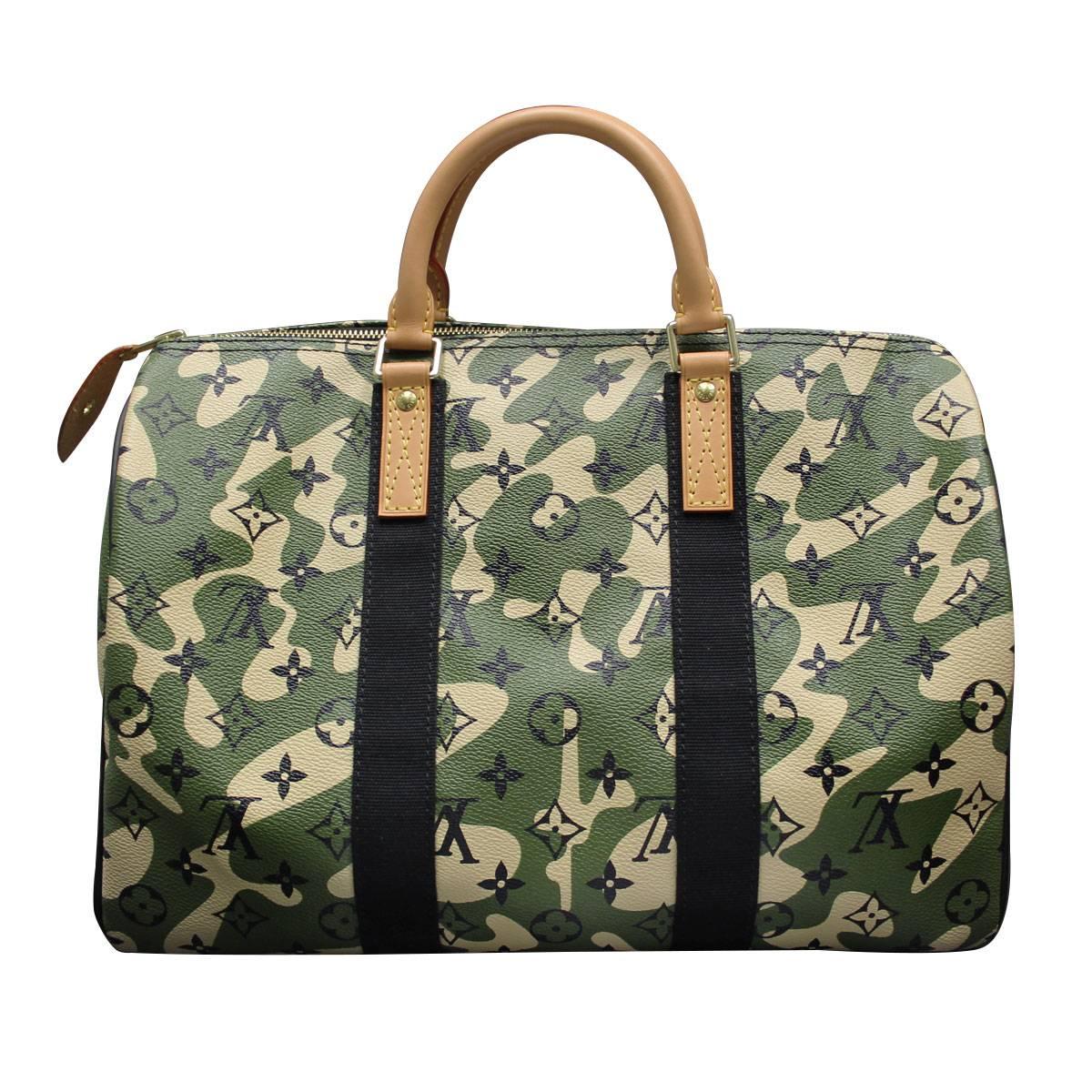 Marque : Louis Vuitton
Style : Très rare sac à main
Poignées : Poignées roulées en cuir de vachette ; Drop : 3.5
