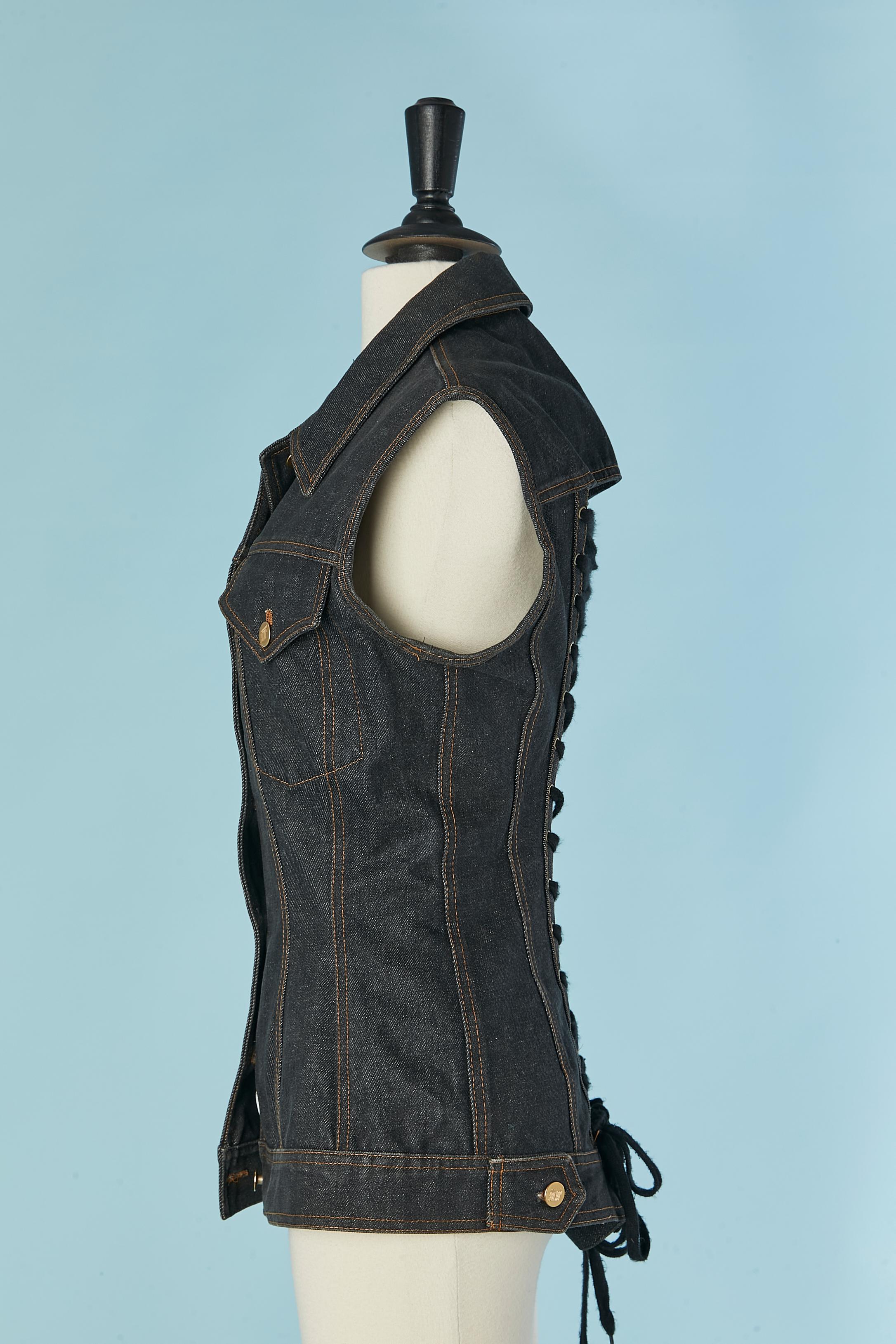 Chaqueta vaquera sin mangas con cordones en la espalda  GAULTIER JUNIOR en venta 1