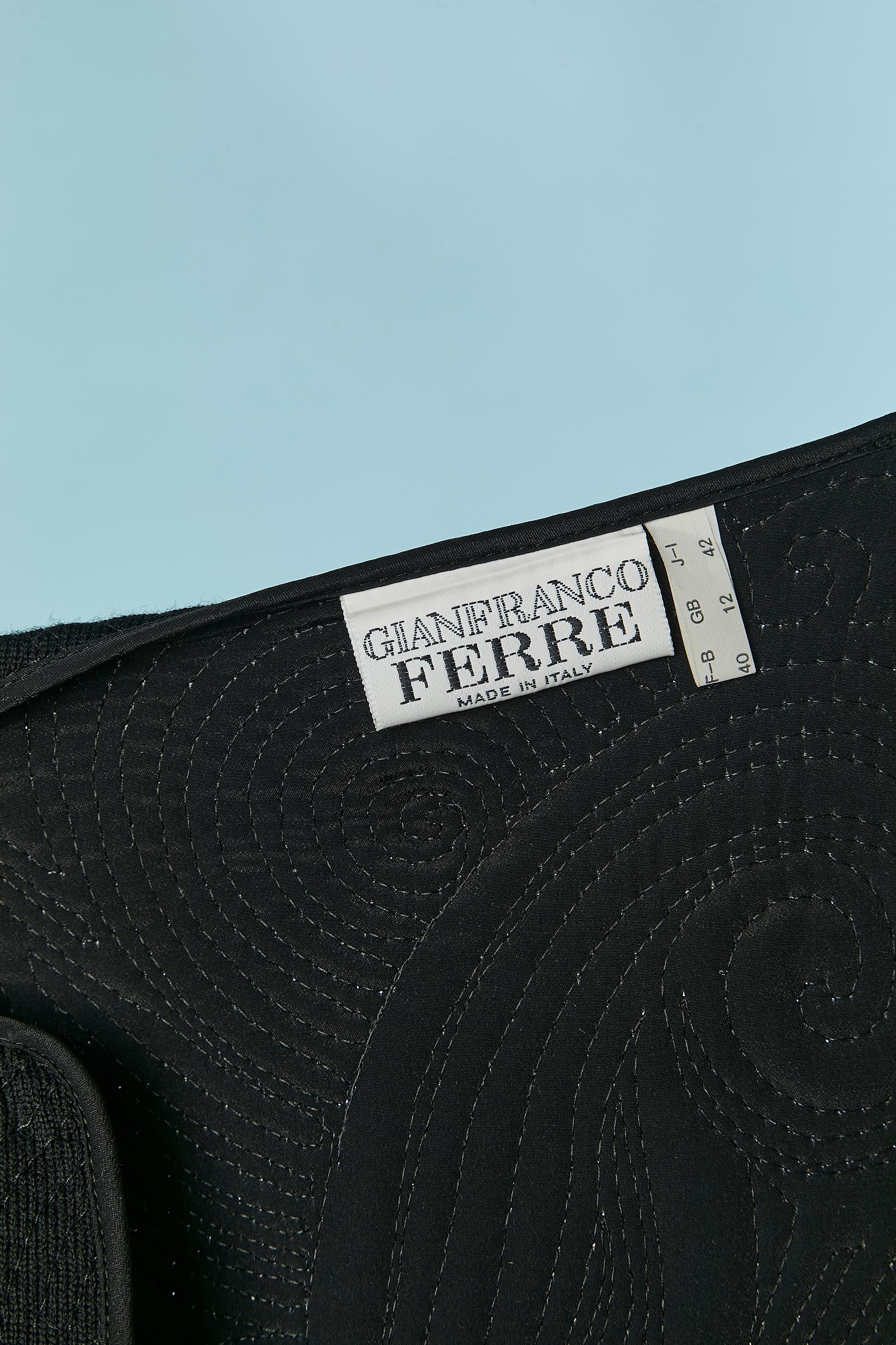Conjunto de abrigo y falda de lana negra pespunteada GIANFRANCO FERRE en venta 5