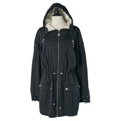Parka azul marino con capucha CHANEL