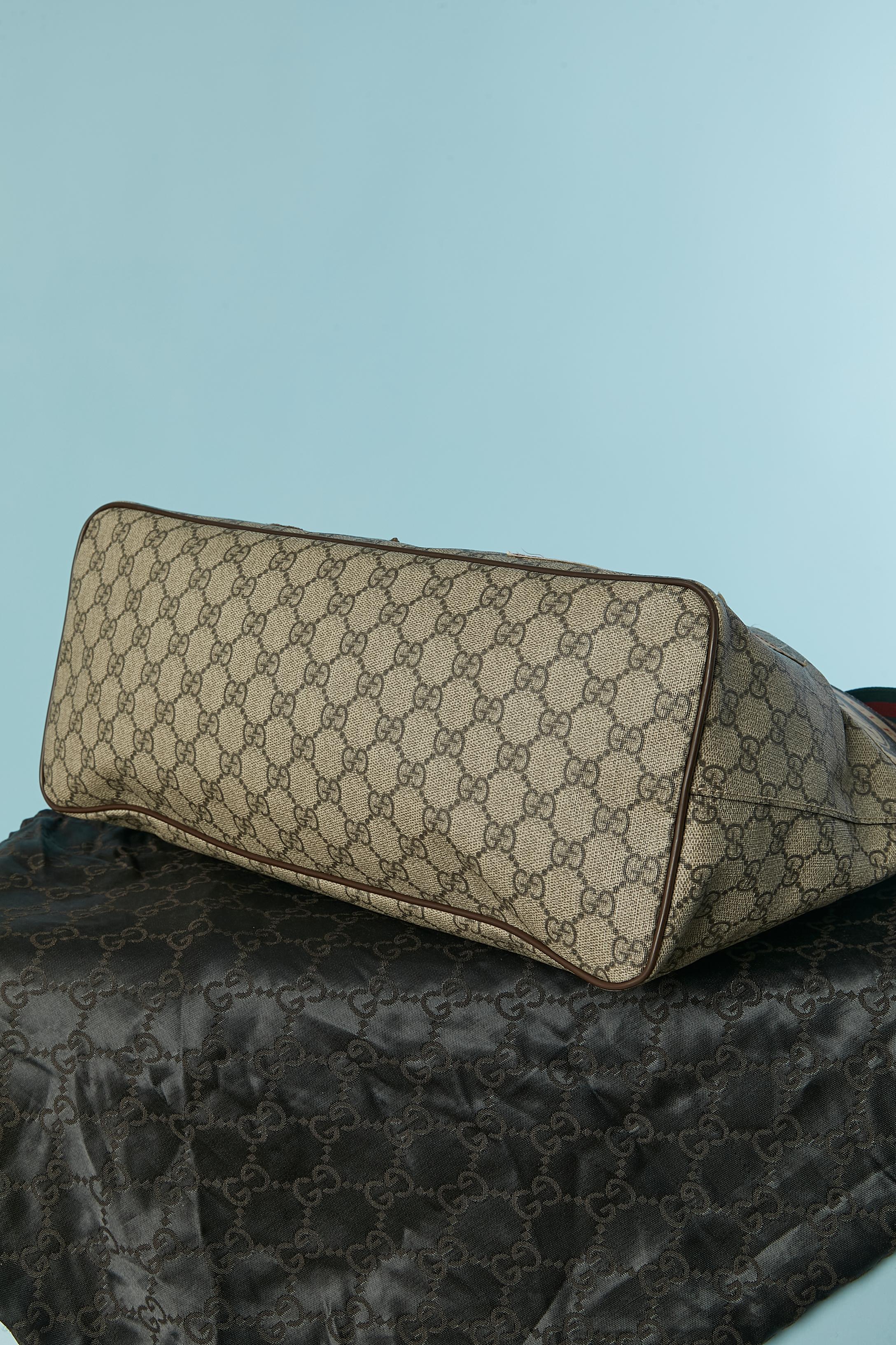 Supreme GG beschichtete Canevas Henkeltasche mit Aufnähern GUCCI im Angebot 2
