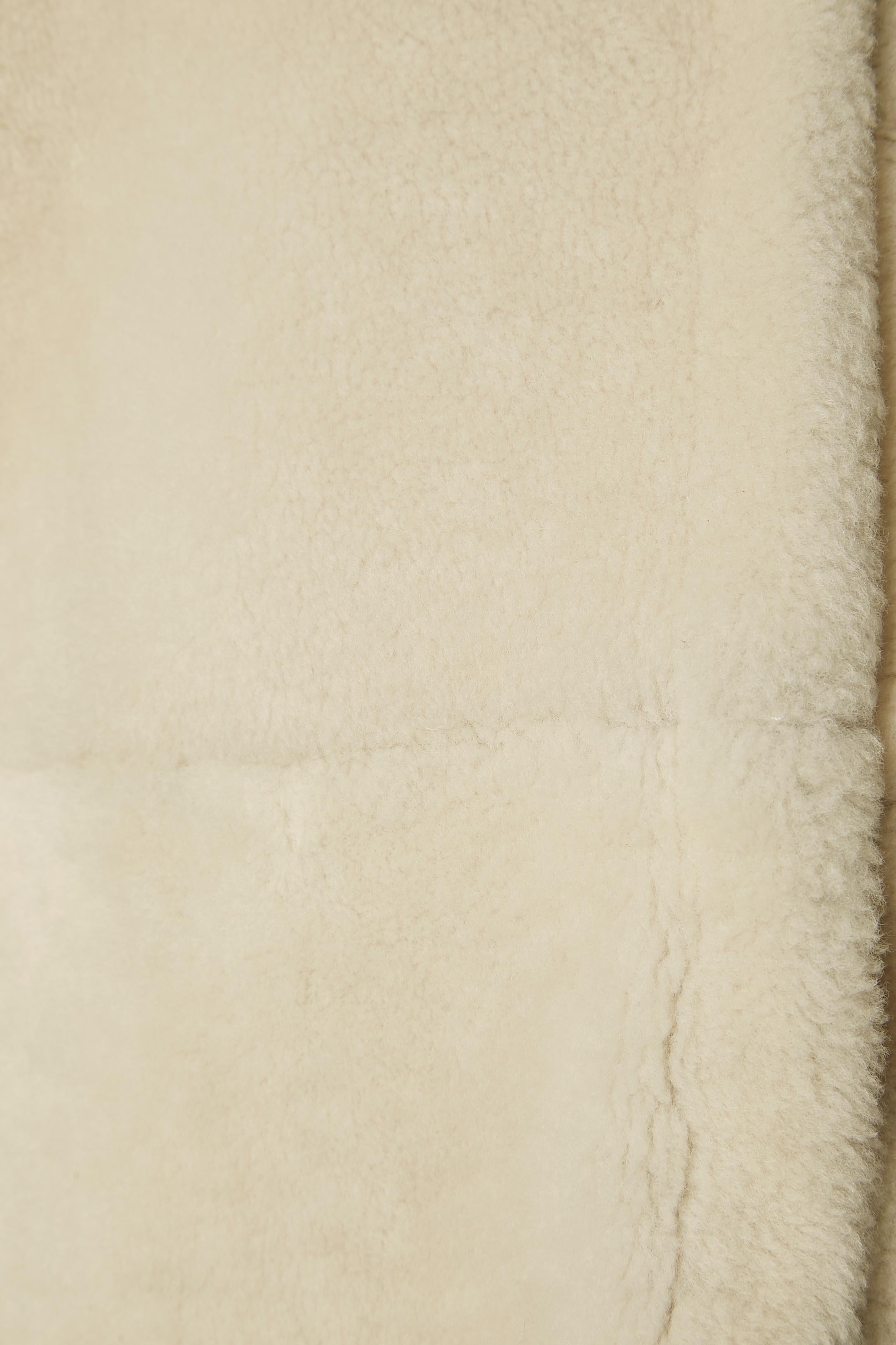 Beige Cappotto in shearling bianco sporco GUCCI in vendita
