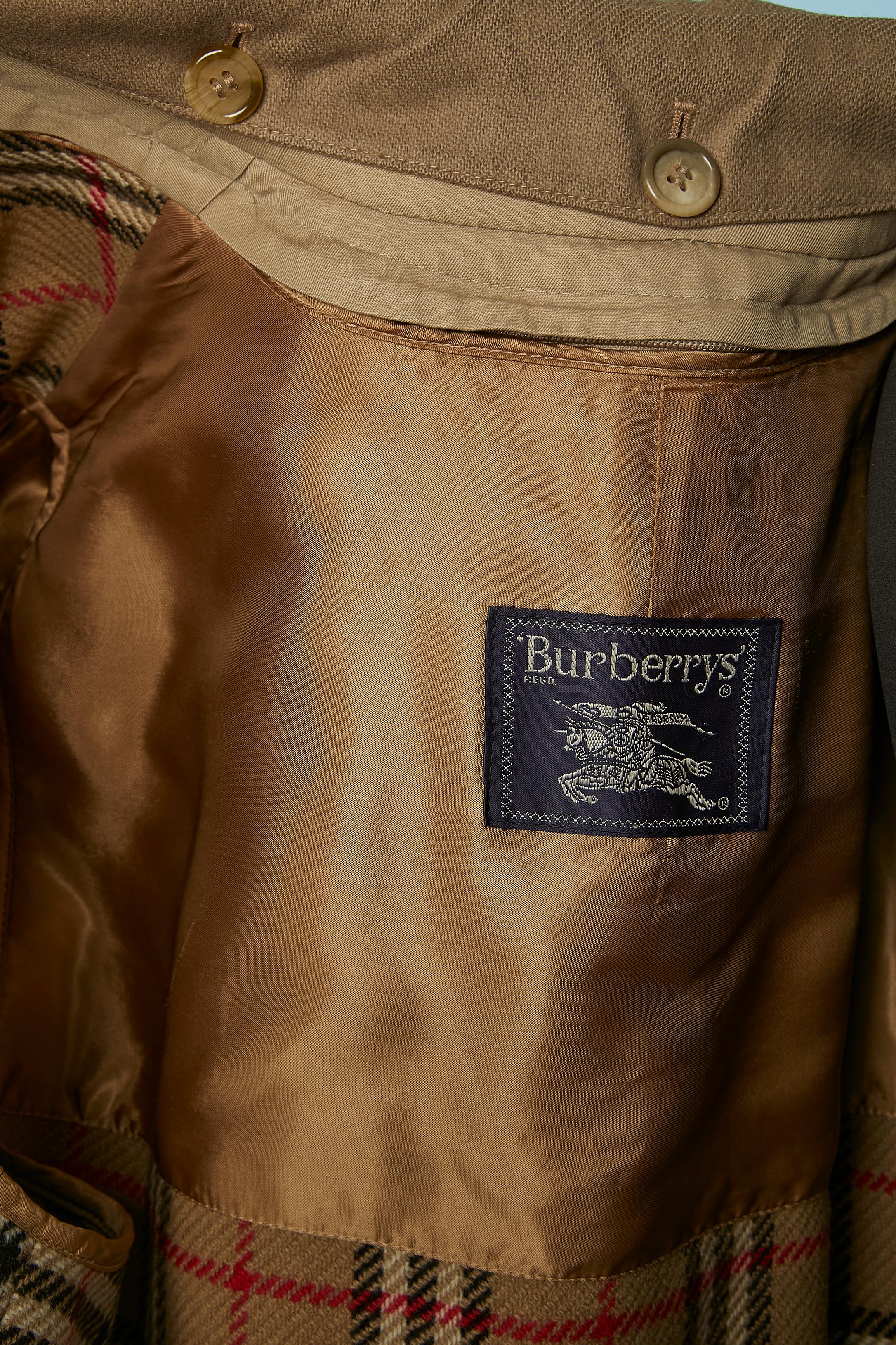 Trench-coat en coton beige à double boutonnage, doublé de laine BURBERRYS en vente 4