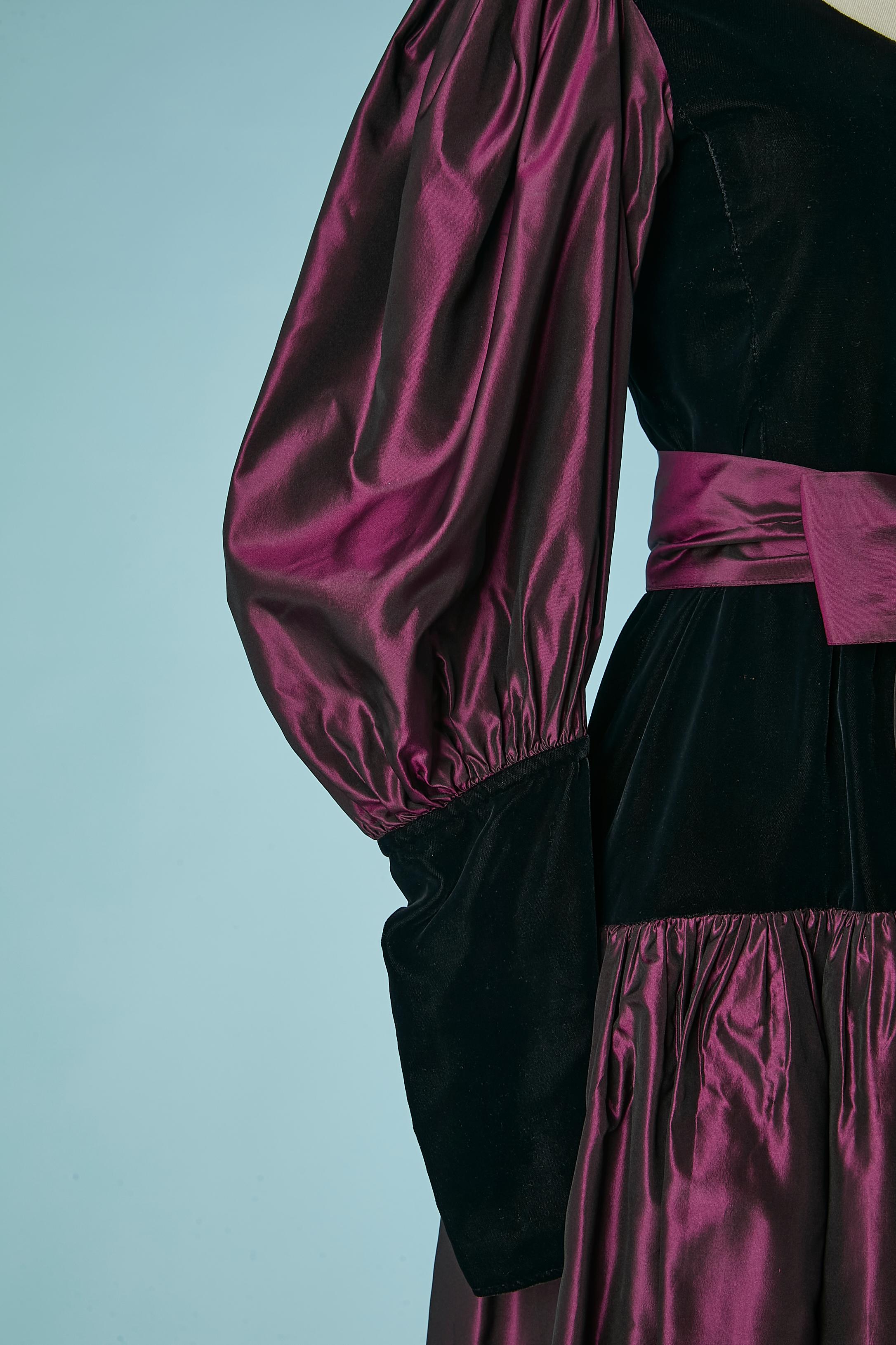 Robe du soir en velours noir et taffetas de soie violet SAINT LAURENT Rive Gauche Excellent état - En vente à Saint-Ouen-Sur-Seine, FR
