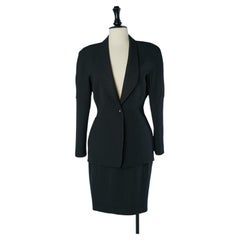Traje de falda negro a rayas finas de THIERRY MUGLER
