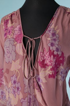 Abito avvolgente in chiffon di seta con stampa asimmetrica UNGARO FUSHIA