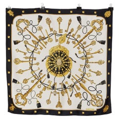 Silk printed Twill carré "Clé d'or" Hermès