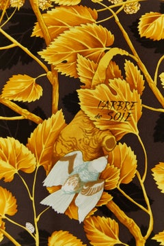 Silk printed Twill carré " L'arbre de soie"