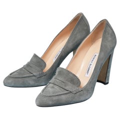 Grey suede pump MANOLO BLAHNIK