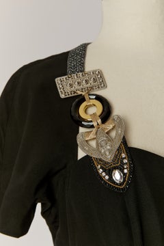 Conjunto de top y falda de crepé negro con adornos de la tienda CHRISTIAN DIOR