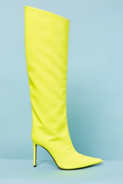 Stivali in vernice giallo neon di ALEXANDRE VAUTHIER