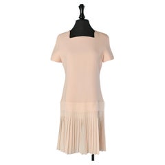 Robe de cocktail rose pâle à manches courtes et plissée CHRISTIAN DIOR