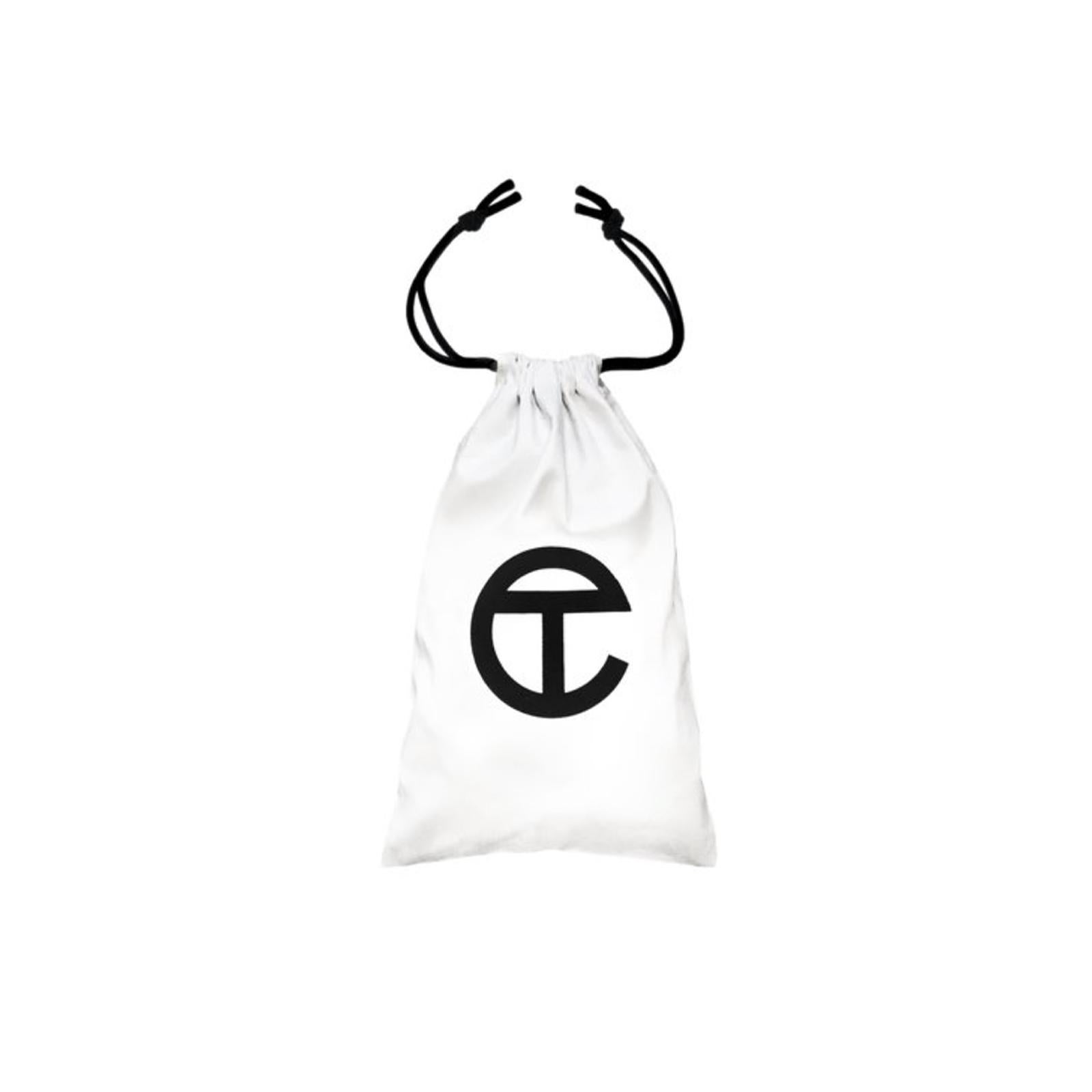 Telfar Small Black Shopper Bag In New Condition In Montreal, Quebec