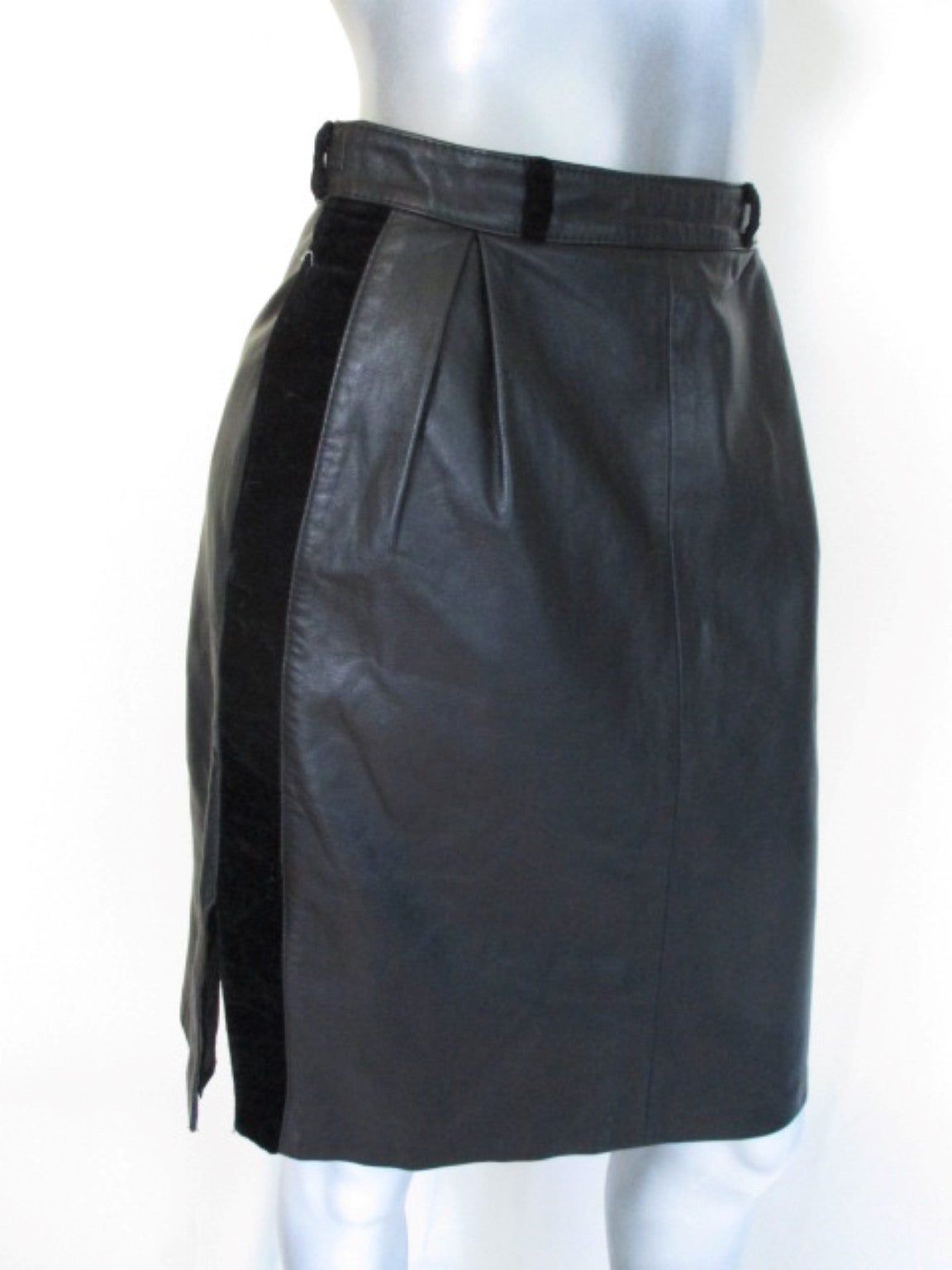 Women's Valentino black leather skirt with velvet trim For Sale