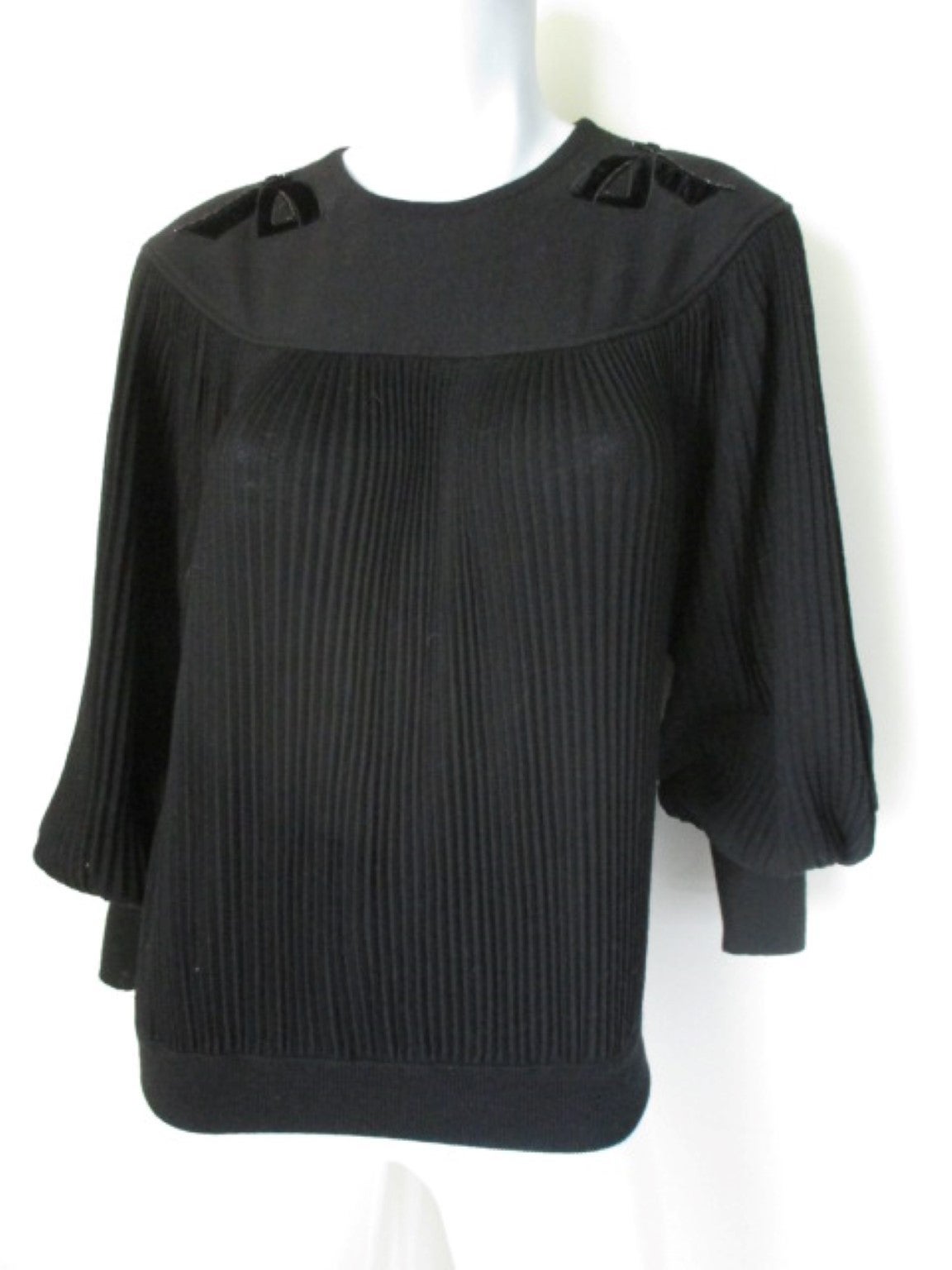 Valentino black sweater with velvet bow appliques 1