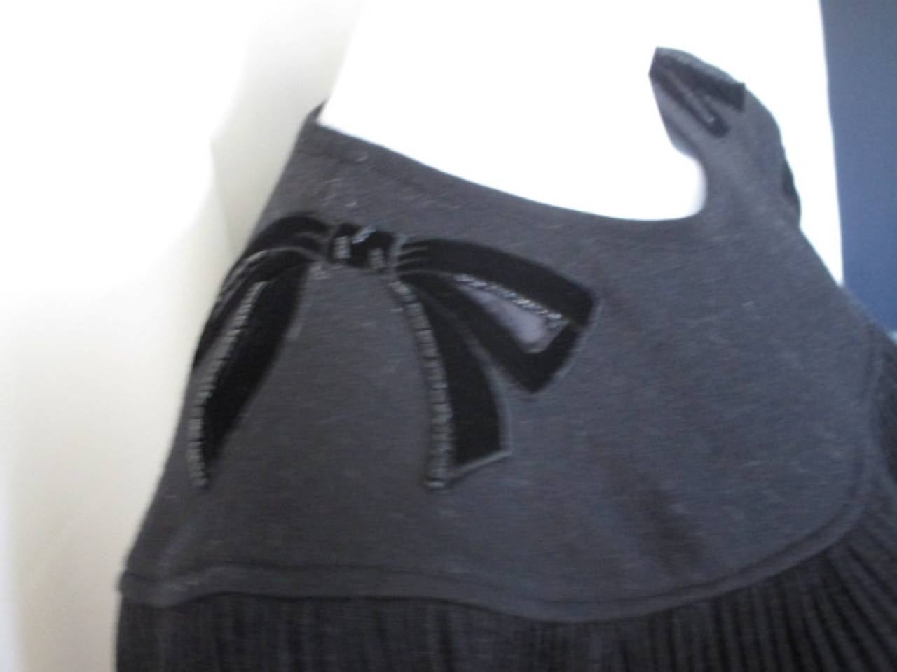 Valentino black sweater with velvet bow appliques In Excellent Condition In Amsterdam, NL