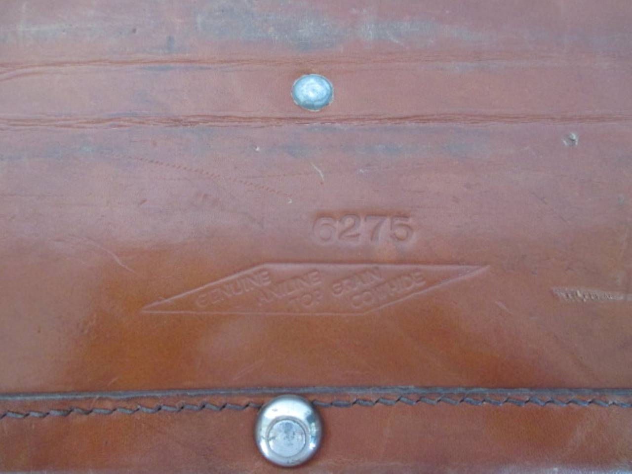 Brown brown leather suitcase with Cunard White Star D-Deck label, 1930s For Sale