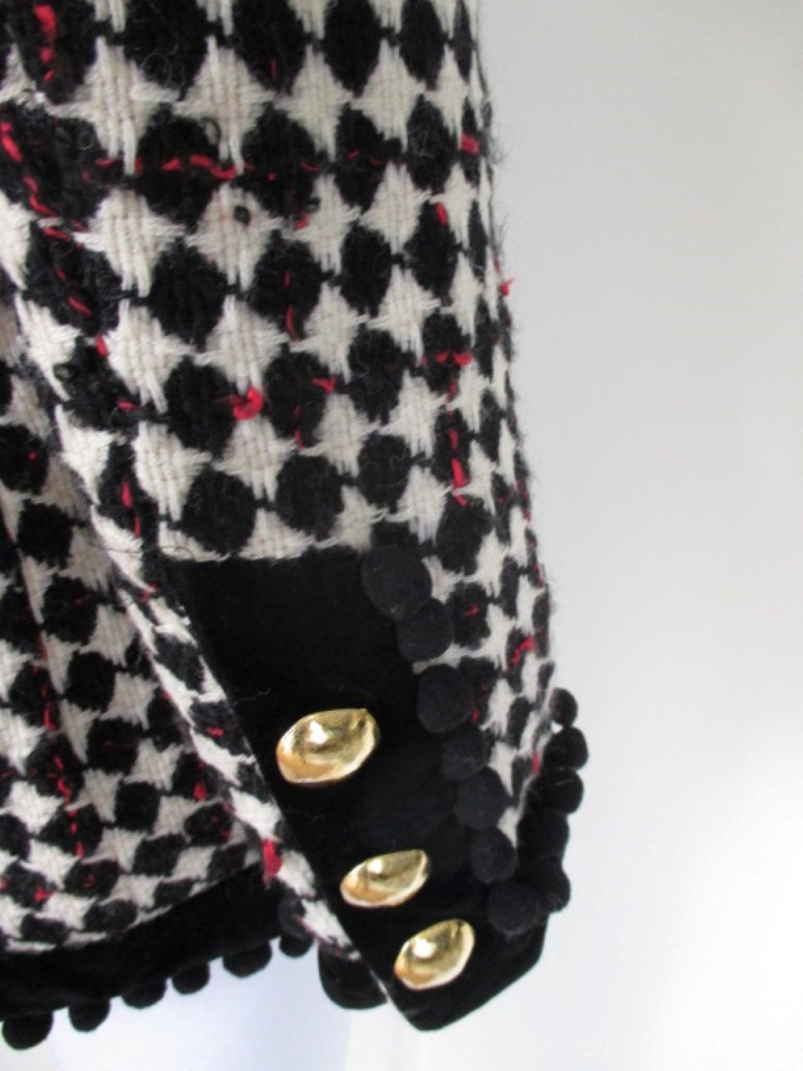 Donna Blazer di lana bianco e nero Escada degli anni '80 in vendita