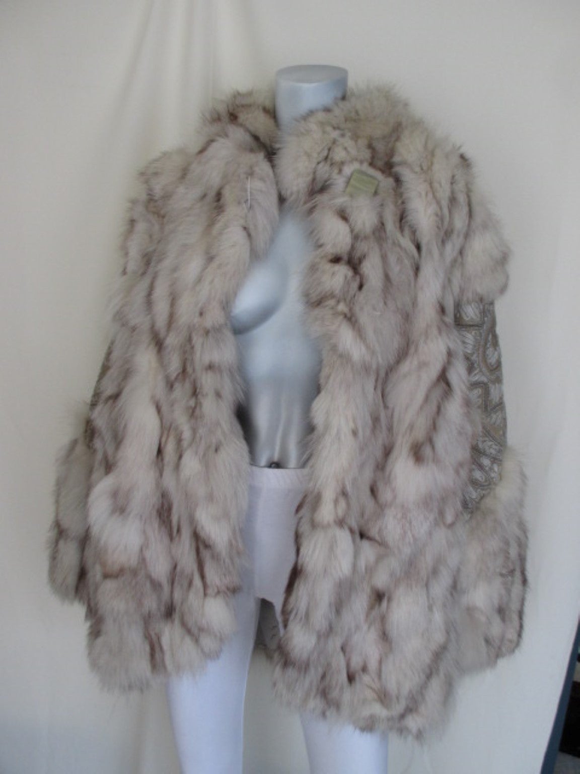 Arianna Firenze Apres-ski Fox fur jacket with embroidered leather In Good Condition In Amsterdam, NL
