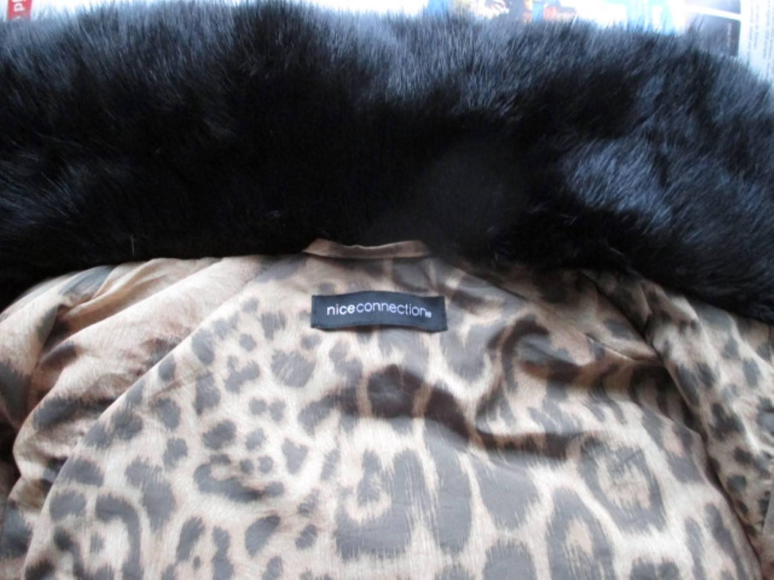 Black Mink Fur Trimmed SKI Jacket Small For Sale 1