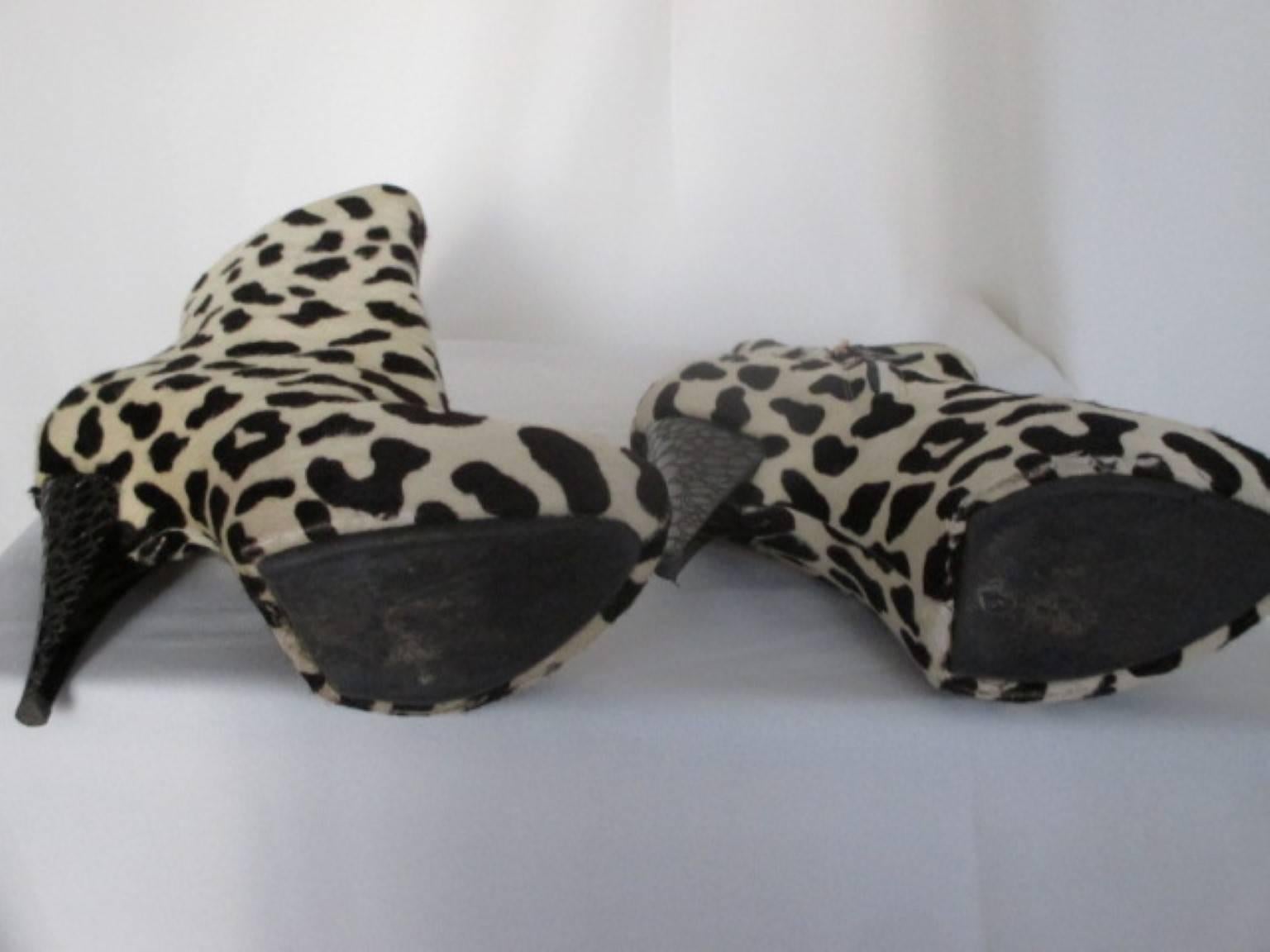 giuseppe zanotti leopard boots