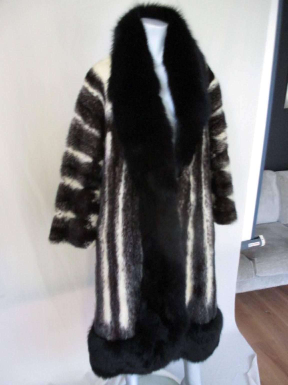 Extravagant black cross mink / black fox fur opera coat 5