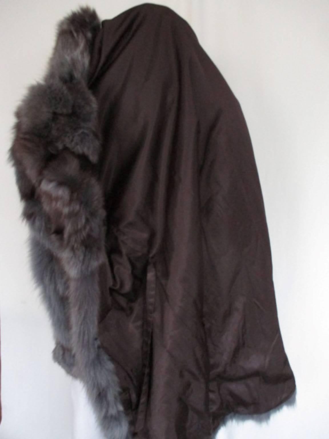 Women's or Men's excellent soft and supple long fox fur coat