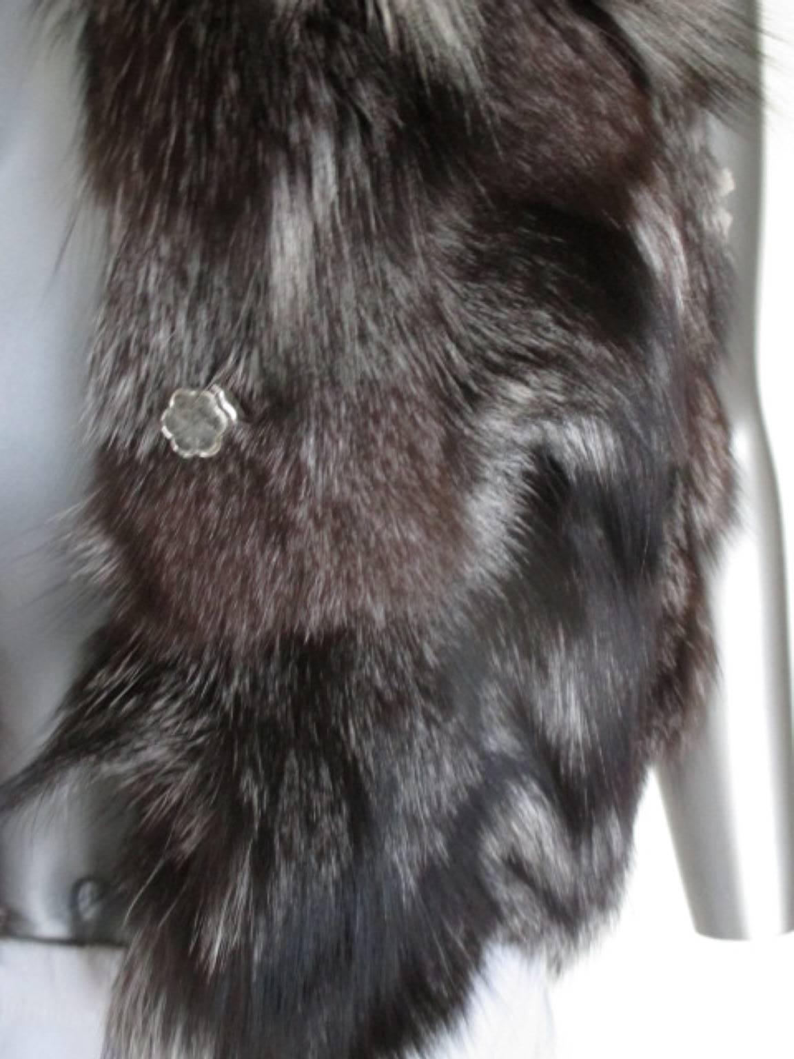 sleeveless Silver Fox fur vest For Sale 1
