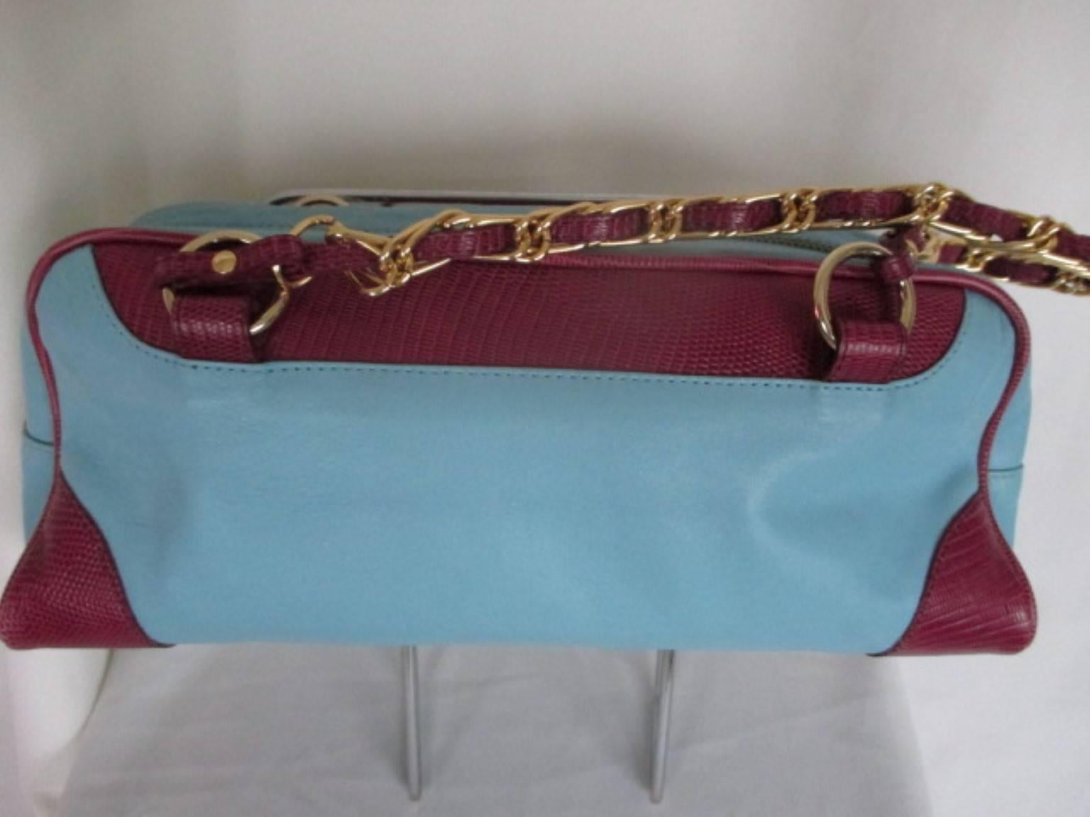 This handbag is made of soft calfs leather 
